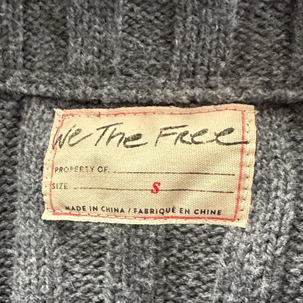 Free People Ribbed Slate Gray V-Neck Sweater - Picture 2 of 5